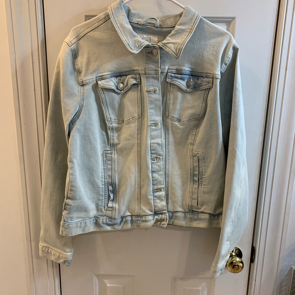Time & Tru Jean jacket